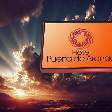 Hotel Y Restaurante Puerta De Aranda 阿兰达德杜洛 外观 照片