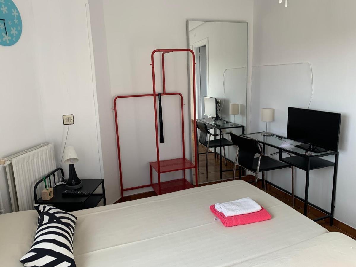 Hotel Y Restaurante Puerta De Aranda 阿兰达德杜洛 外观 照片